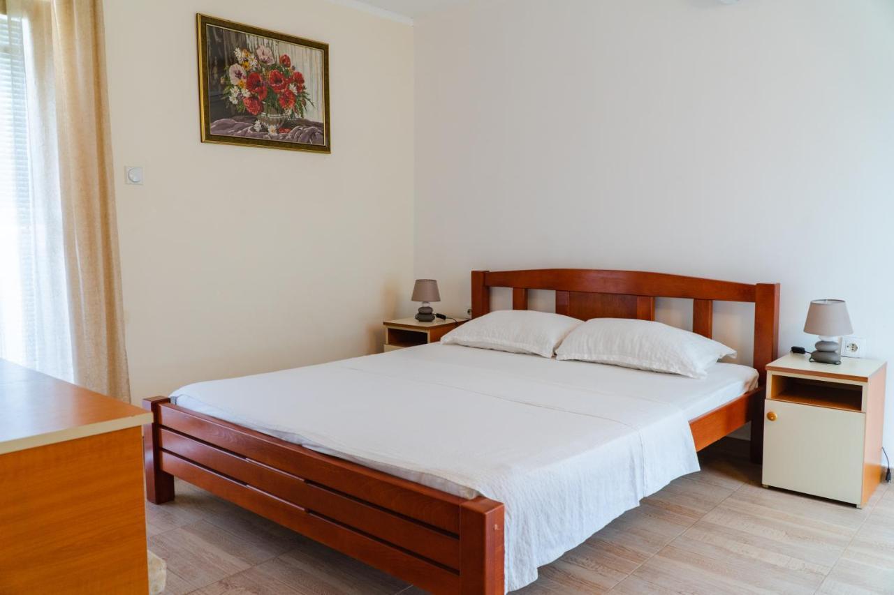 Guest House Buskovic Будва Екстер'єр фото