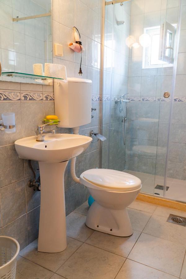 Guest House Buskovic Будва Екстер'єр фото